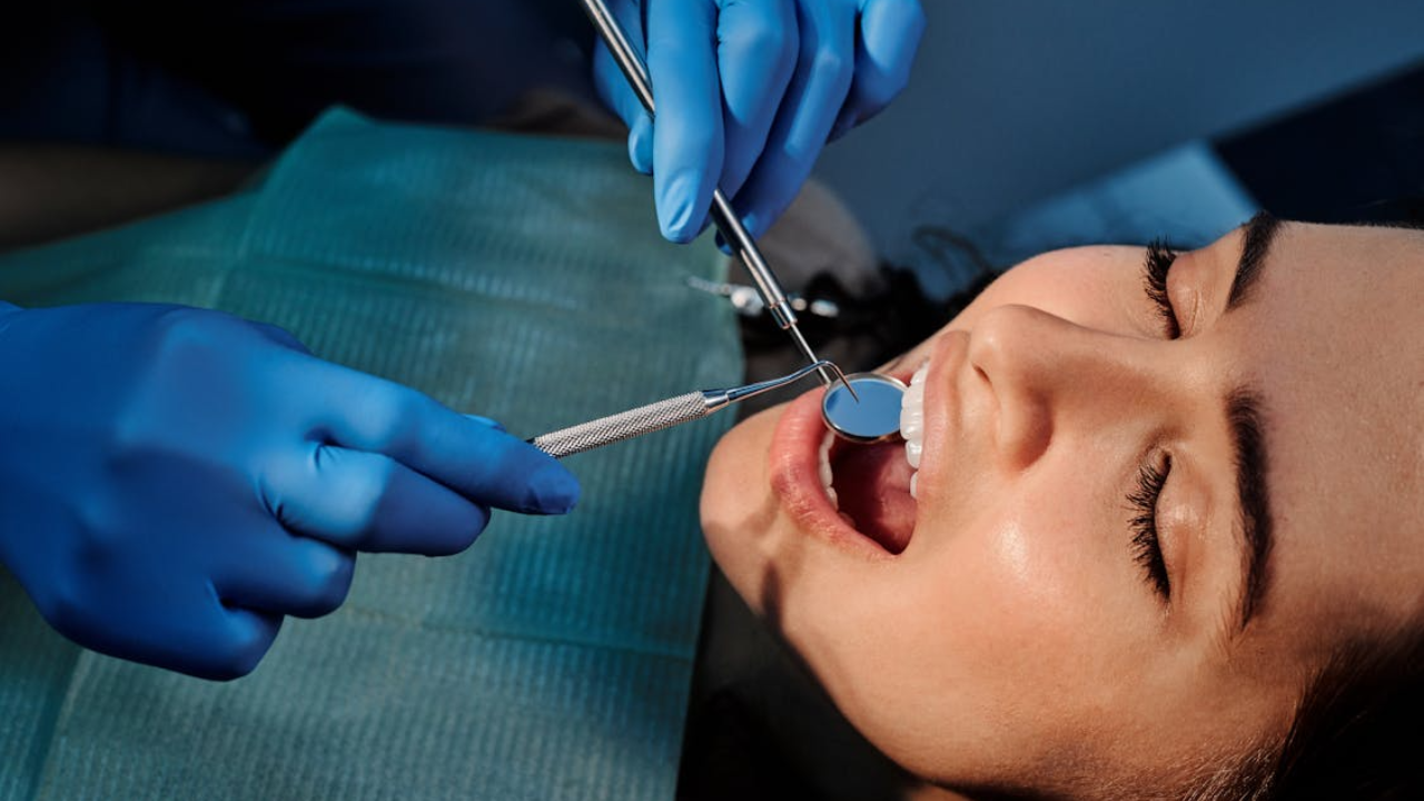 Top Reasons to Get Regular Dental Cleanings Every 6 Months